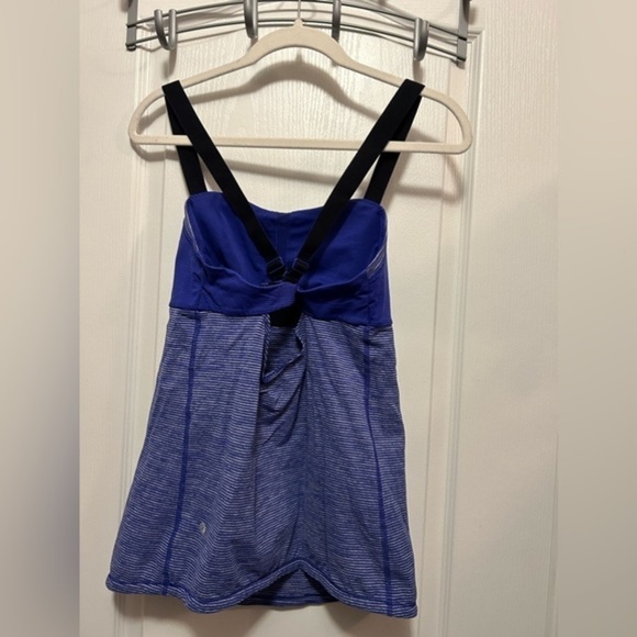 Lululemon Catch me Tank Tonka stripe blue black pigment women’s 8 top - Picture 2 of 16